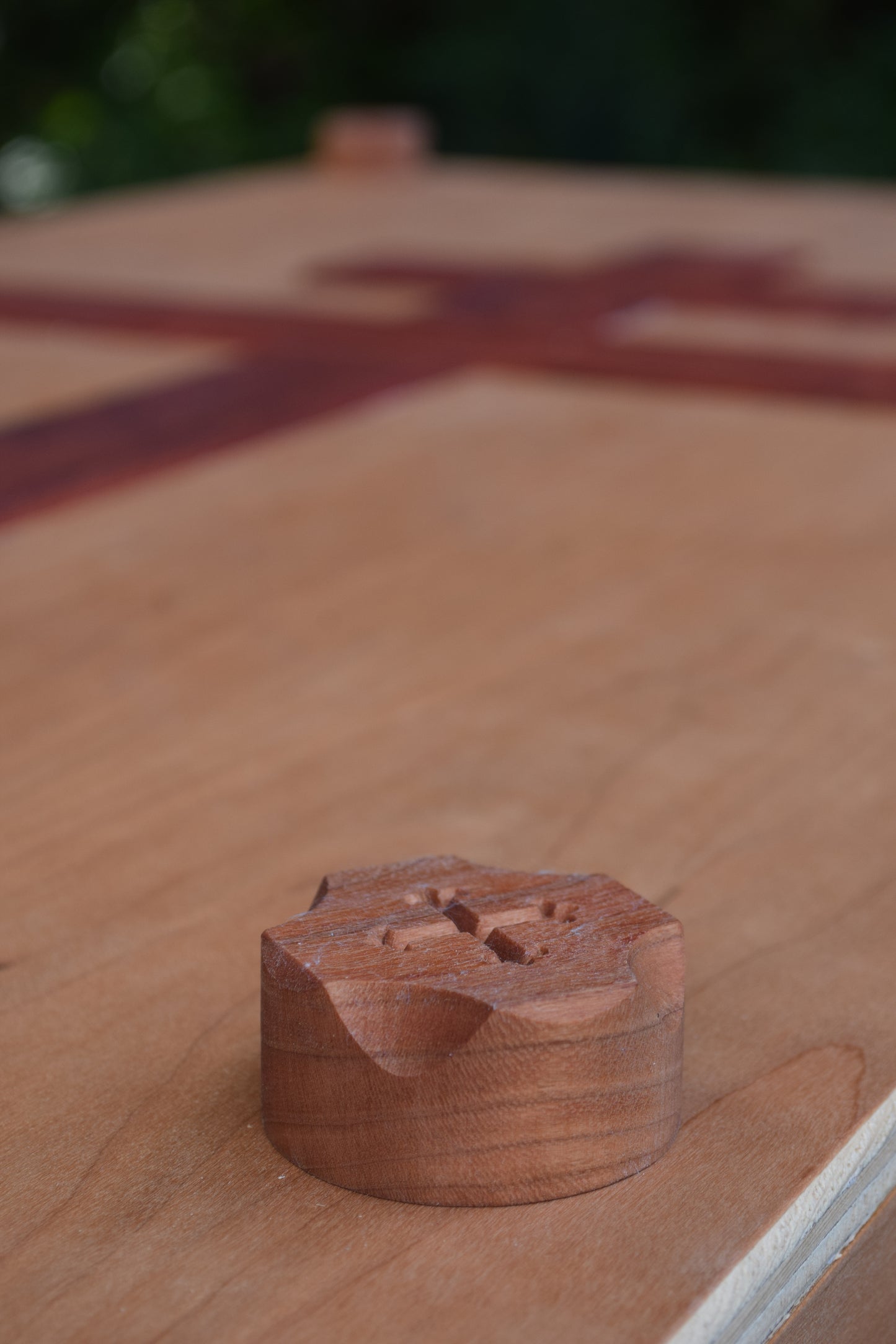 Dovetail Joinery Casket (Bookshelf Optional)