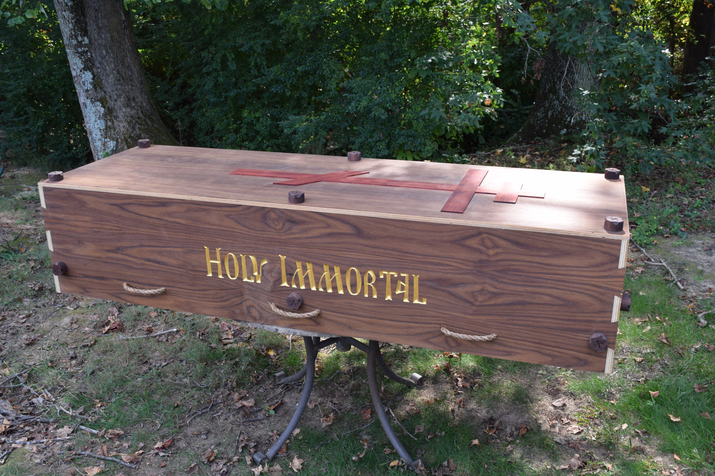 Dovetail Joinery Casket (Bookshelf Optional)